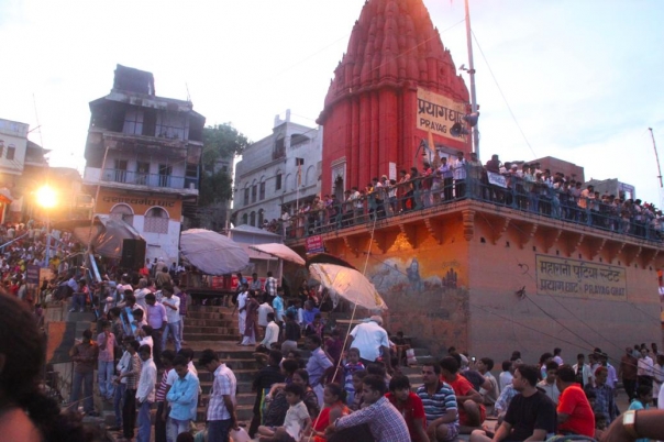 ガンジス河 バラナシ ガンジス河 バラナシ