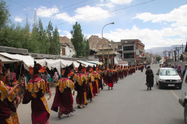 レー　ラダック　ティクセ