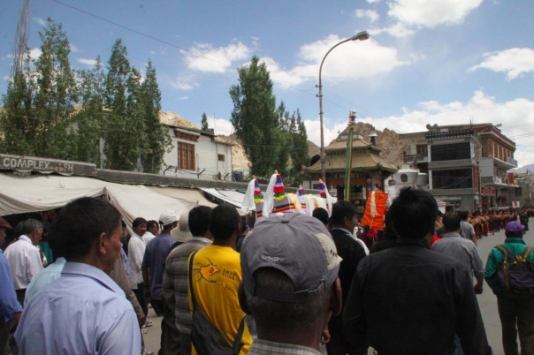 レー　ラダック　ティクセ