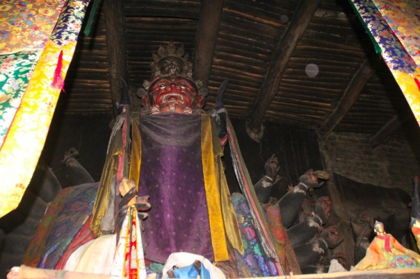 レー　ラダック　ティクセ