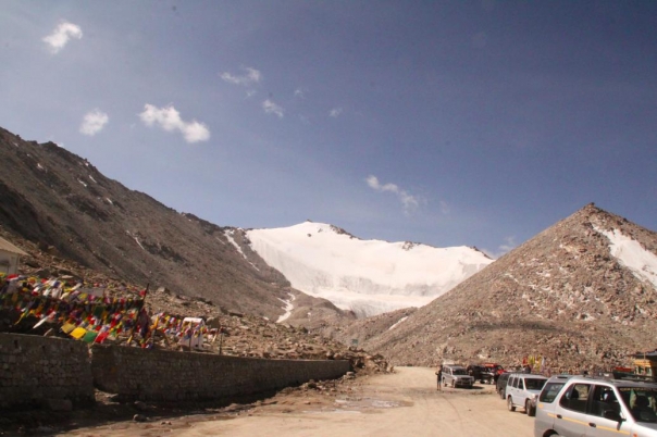 レー　パンゴンレイク　ラダック